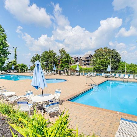 Gatlinburg Vacation Rental Balcony With Hot Tub! מראה חיצוני תמונה