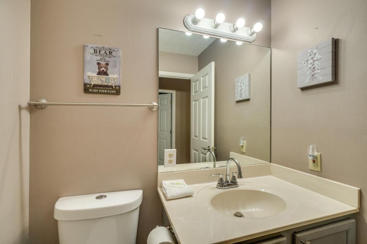 Gatlinburg Vacation Rental Balcony With Hot Tub! מראה חיצוני תמונה
