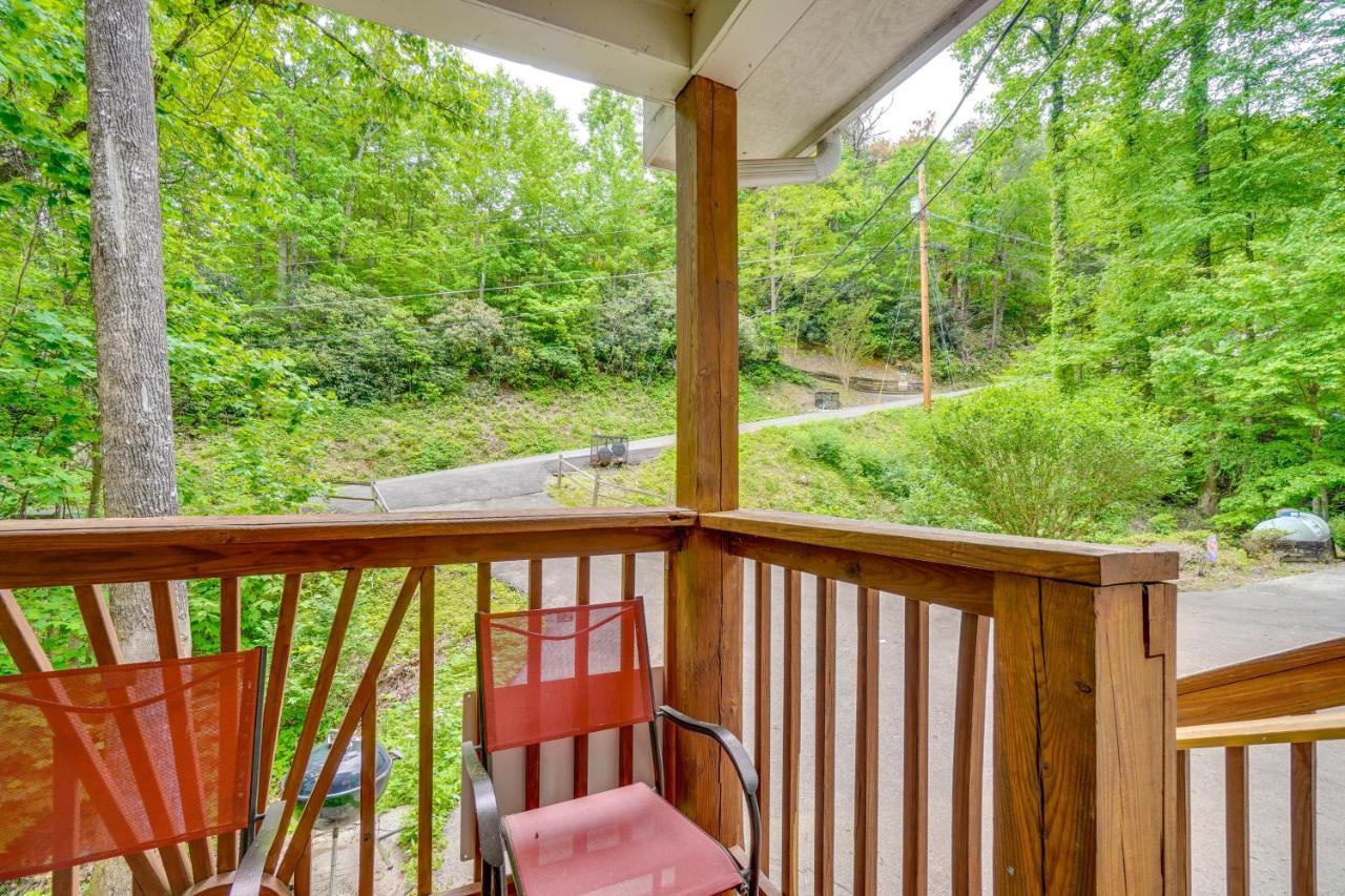 Gatlinburg Vacation Rental Balcony With Hot Tub! מראה חיצוני תמונה