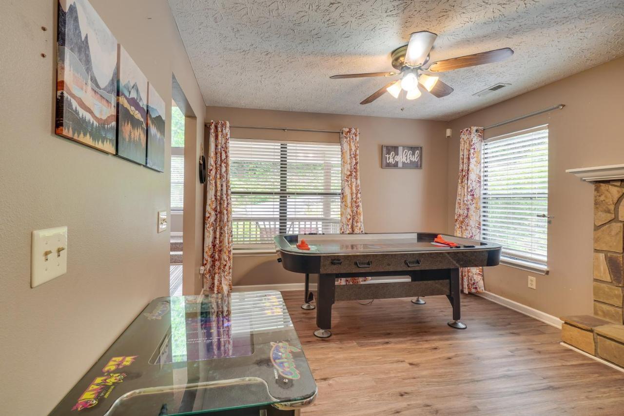 Gatlinburg Vacation Rental Balcony With Hot Tub! מראה חיצוני תמונה